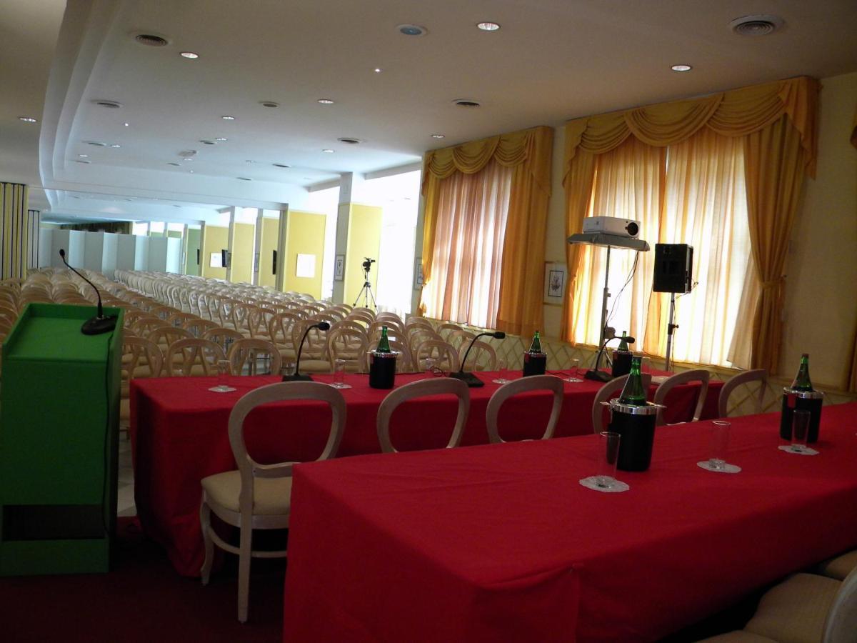 Hotel Dei Congressi Castellammare di Stabia Εξωτερικό φωτογραφία