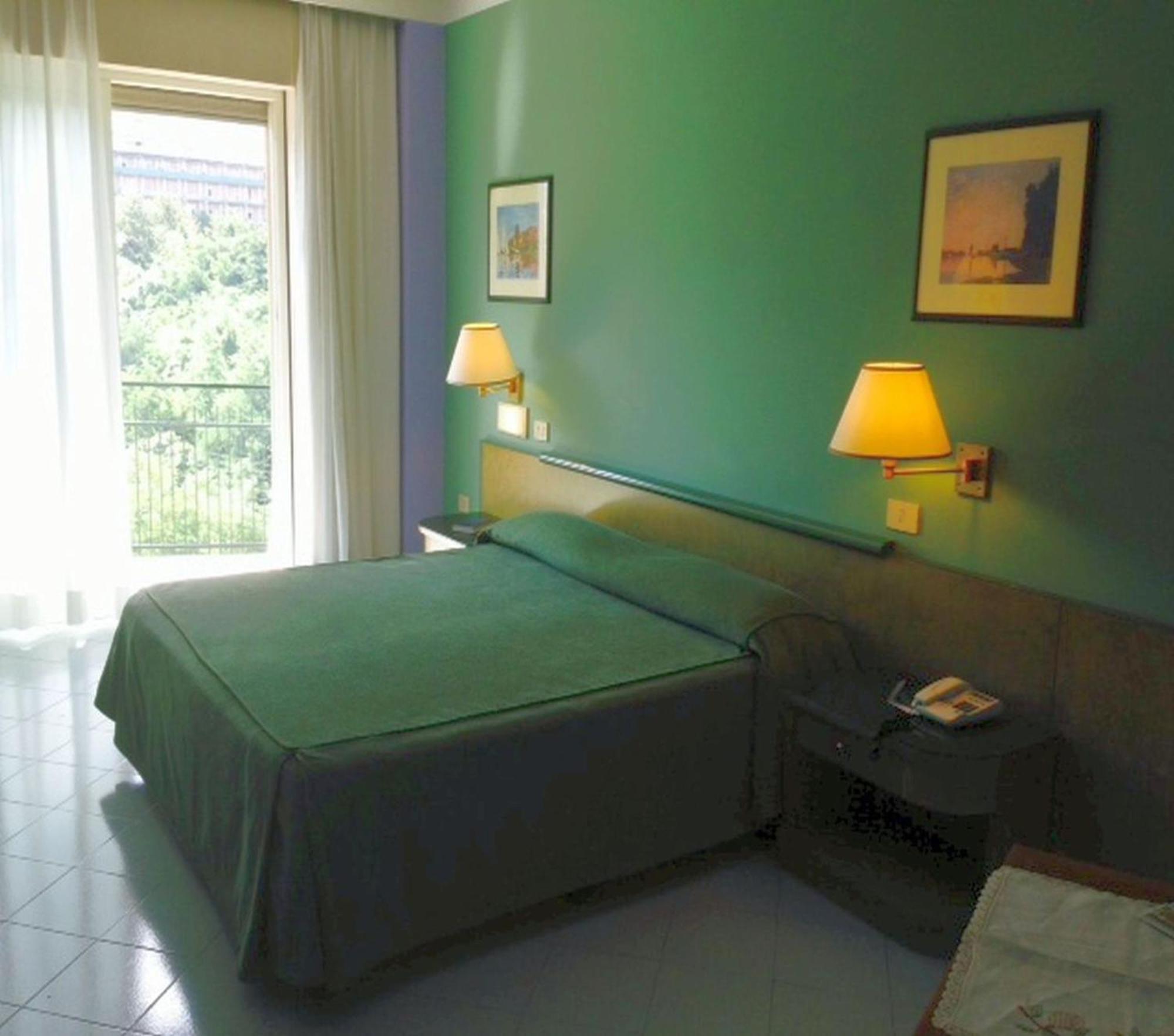 Hotel Dei Congressi Castellammare di Stabia Εξωτερικό φωτογραφία